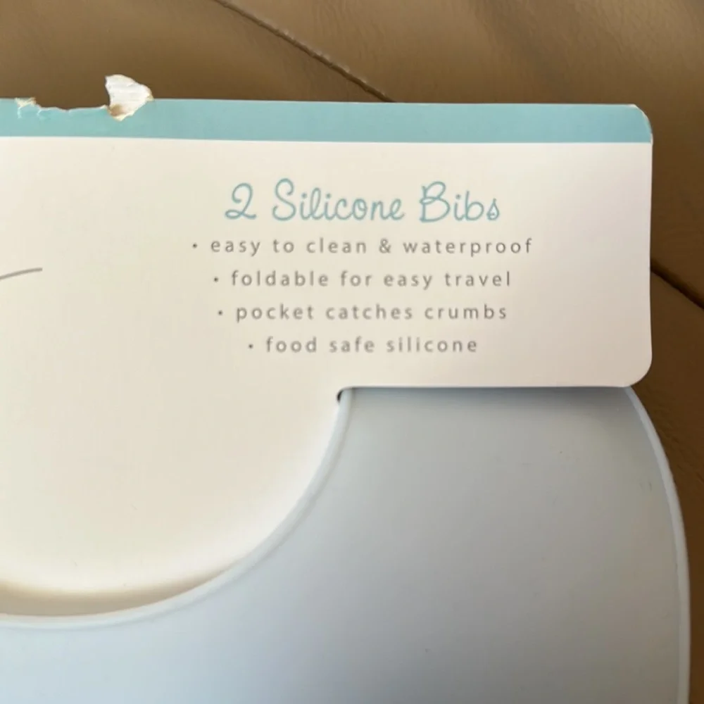 Baby boy silicone bibs - pack of 2. NEVER USED / WORN - Picture 4 of 4